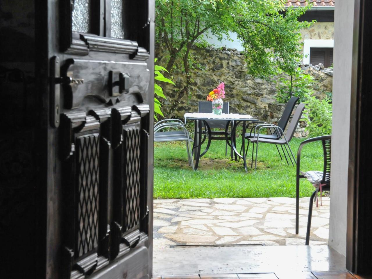 To Archontiko Guesthouse Villa Stavroúpolis Exterior foto